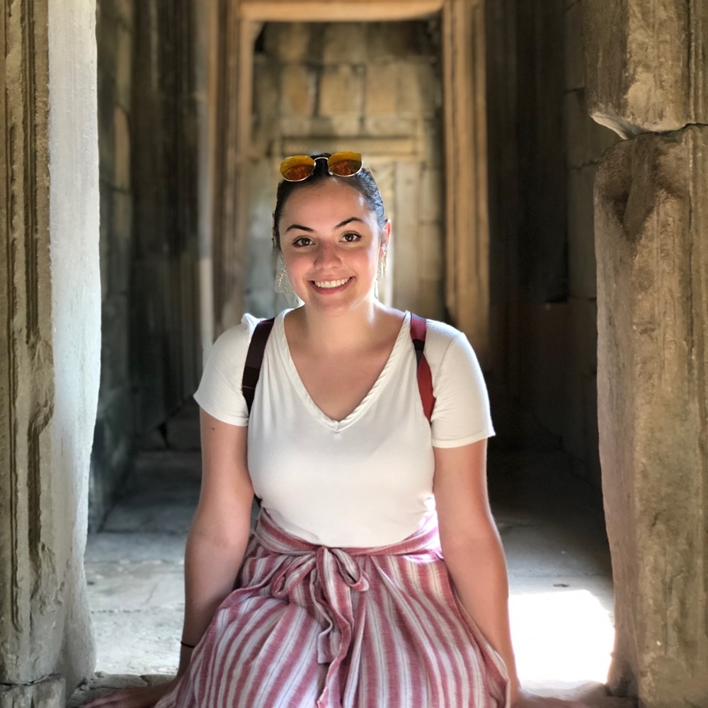 Meet your Posher, Alexandra